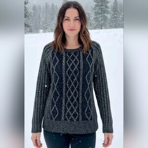 Kohls Cable Knit Sweater Black with Gold Metallic threads Size Small